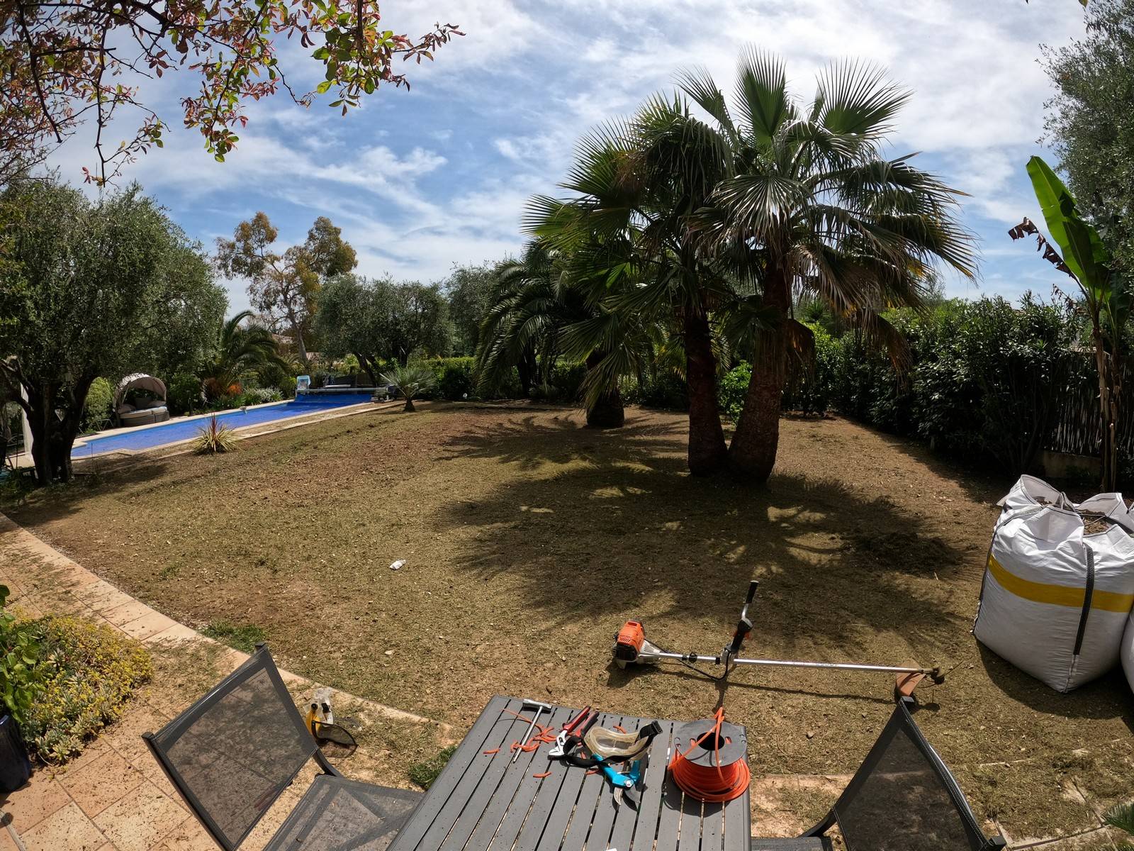 Putting green privé en gazon synthétique avec double plateau à Mouans-Sartoux entre Grasse et Cannes (06)