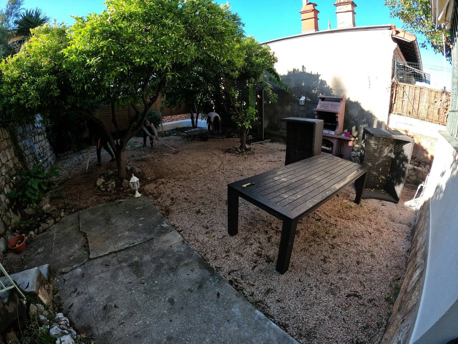 Création d'un green de golf avec roulement de balle optimal à Cannes dans la cour d'un particulier