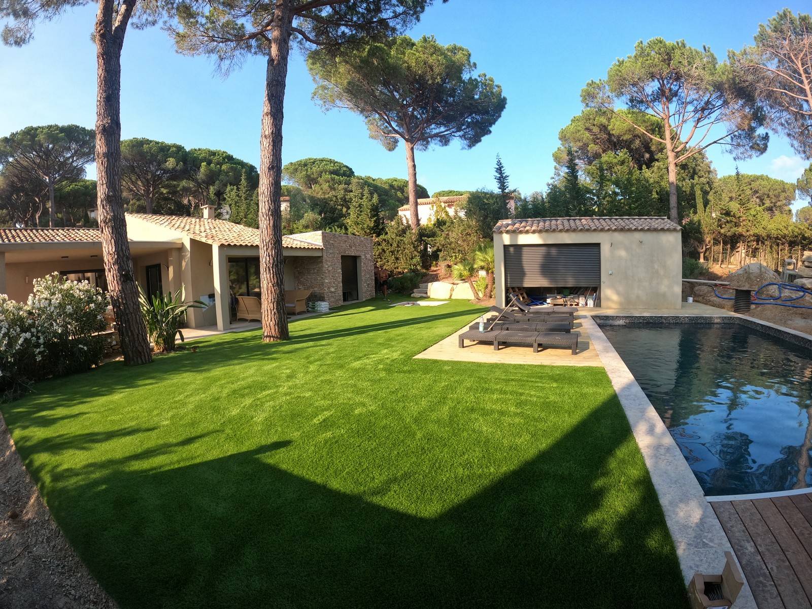 Prix pour la réalisation d’un putting green synthétique Saint-Tropez proche de Saint-Raphaël