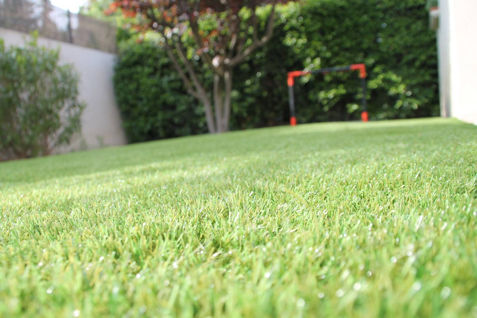 Acheter du gazon synthétique écologique Cannes 06 proche de Mandelieu-la-Napoule