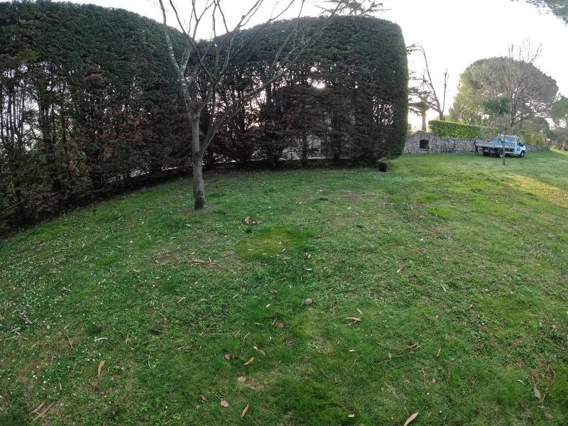 Création d'un putting green en synthétique et d'un bunker au Rouret à côté de Grasse (06)
