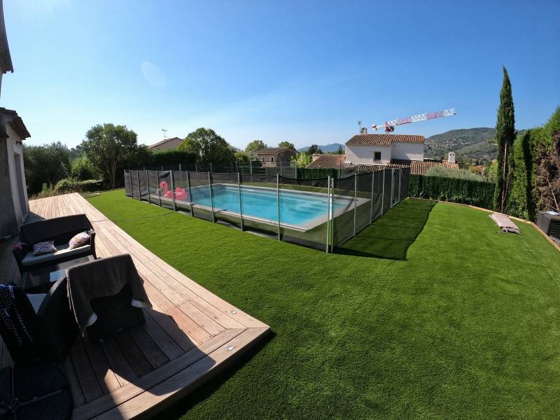 Votre gazon synthétique en Paca au meilleur rapport qualité prix avec Sud Gazon